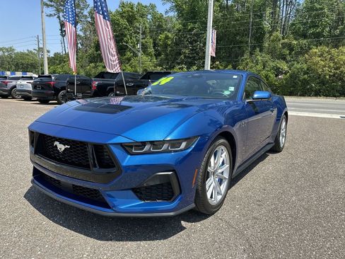 Used 2024 Ford Mustang GT Premium RWD image 12