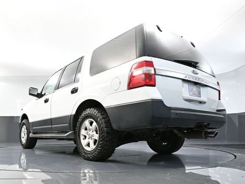 Used 2015 Ford Expedition XL image 44