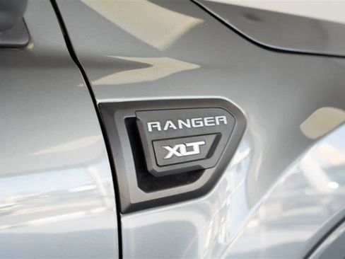 Used 2021 Ford Ranger XLT image 17