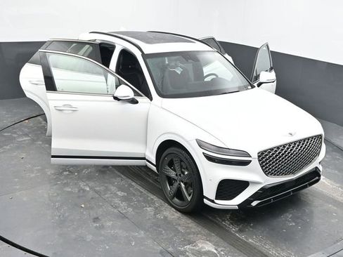 Used 2023 Genesis GV70 2.5T Sport Prestige w/ Sport Prestige Package image 60