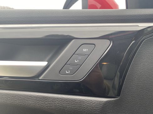 Used 2023 Mitsubishi Outlander SEL image 4