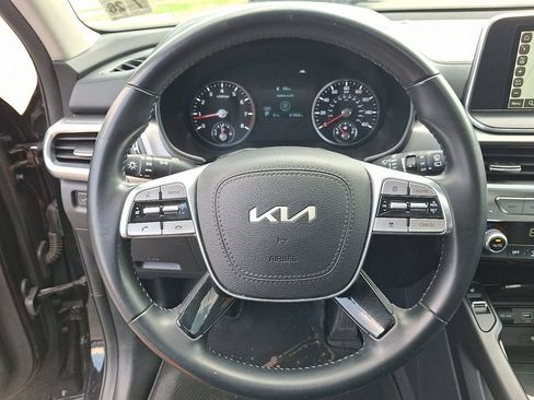 Used 2022 Kia Telluride S AWD/4WD image 21