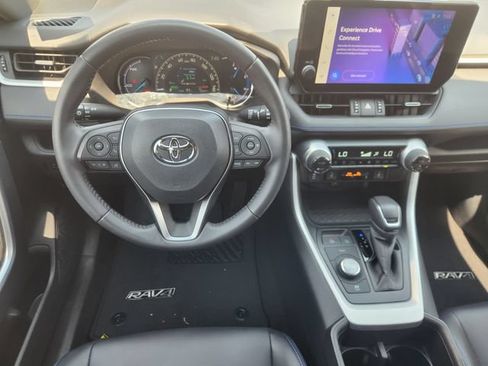 Certified 2024 Toyota RAV4 XSE AWD/4WD image 27