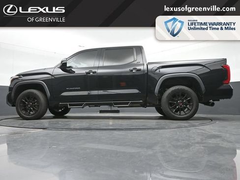 Used 2023 Toyota Tundra SR5 w/ SR5 Convenience Package AWD/4WD image 39