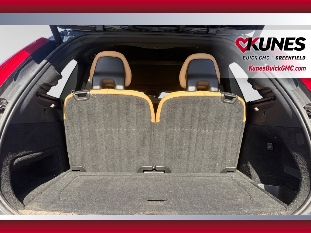 Used 2018 Volvo XC90 T6 Momentum w/ Convenience Package AWD/4WD image 38
