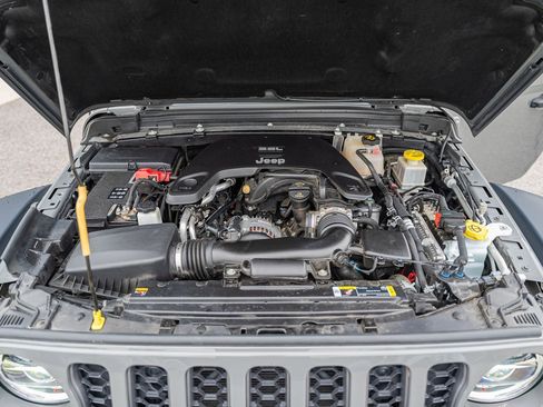 Used 2021 Jeep Gladiator Rubicon w/ Safety Group image 27