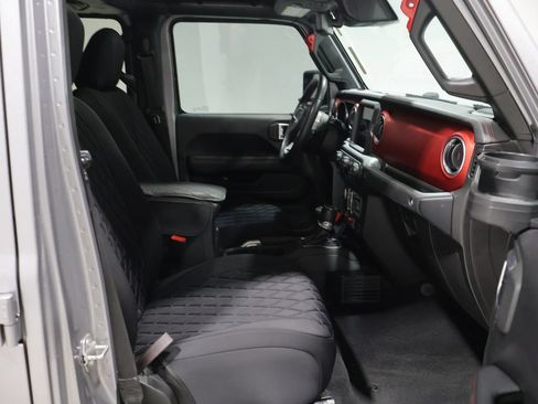 Certified 2020 Jeep Gladiator Rubicon AWD/4WD image 20