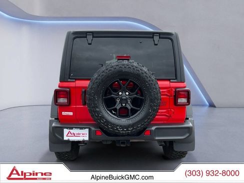 Used 2024 Jeep Wrangler Unlimited Sport AWD/4WD image 4