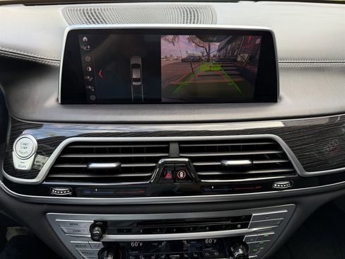 Used 2019 BMW 740i w/ Executive Package image 30