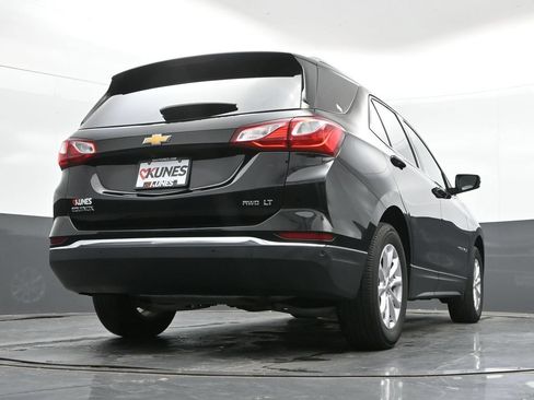 Used 2019 Chevrolet Equinox LT w/ Sun & Navigation Package AWD/4WD image 41