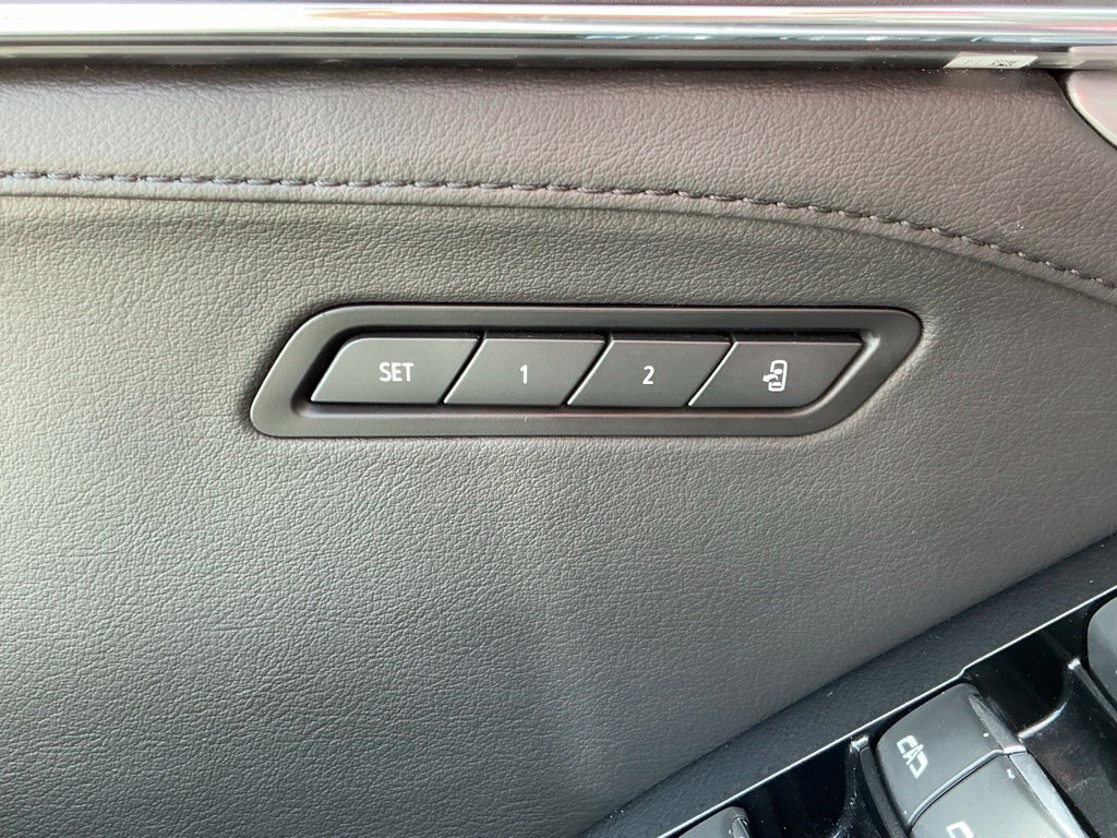 Used 2023 Cadillac CT5 V RWD image 31