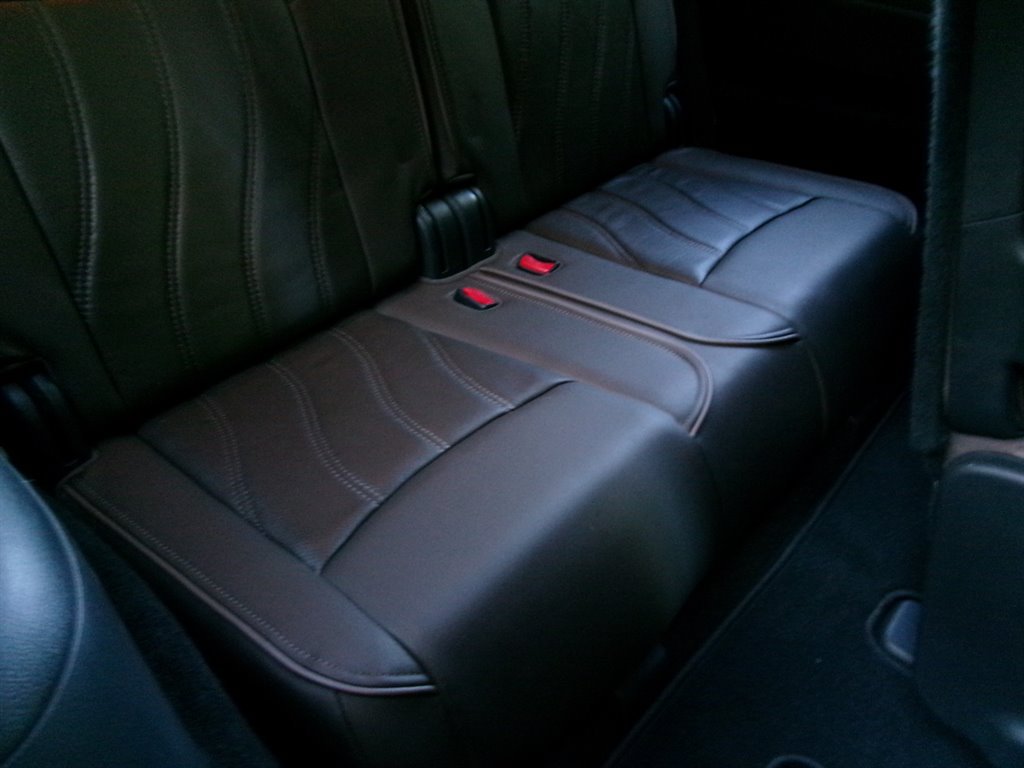Used 2014 INFINITI QX60 FWD w/ Premium Plus Package image 31