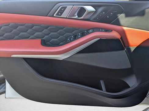 Used 2022 BMW X5 M w/ Competition Package 2 image 9