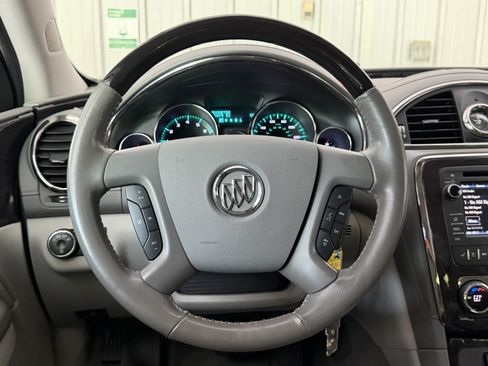 Used 2017 Buick Enclave Convenience FWD image 19