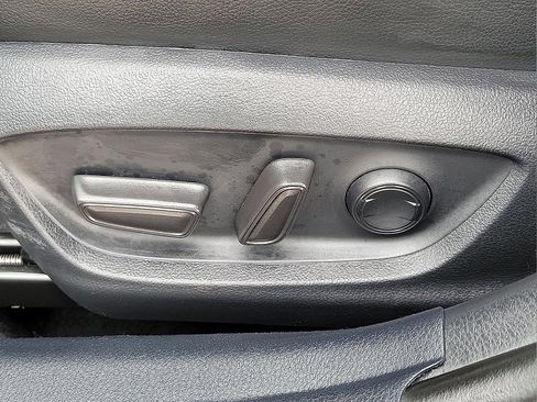 Used 2024 Toyota Camry XSE image 13