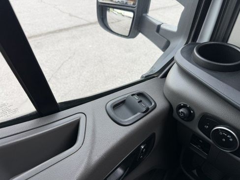 Used 2023 Ford Transit 250 Medium Roof w/ Load Area Protection Package RWD image 26