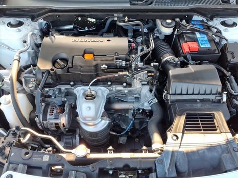 Used 2023 Honda Civic Sport image 29