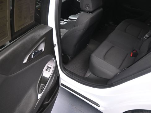 Certified 2024 Chevrolet Malibu RS image 17