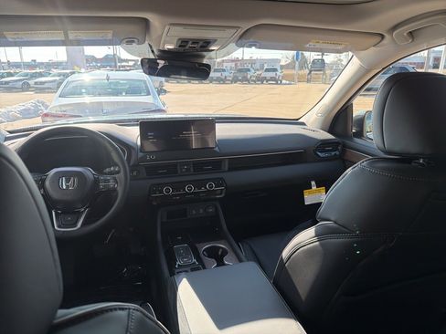 New 2026 Honda Pilot Elite image 18