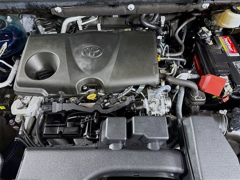 Certified 2022 Toyota RAV4 XLE image 35