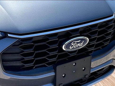 Used 2023 Ford Escape ST-Line AWD/4WD image 26
