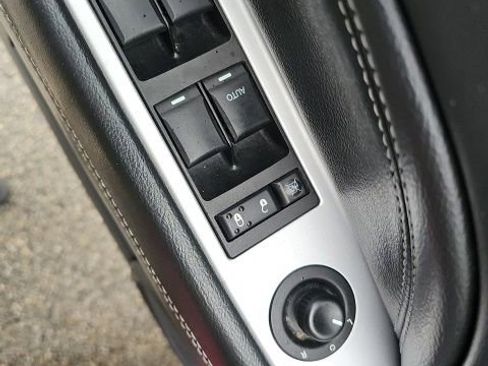 Used 2016 Jeep Compass High Altitude image 36