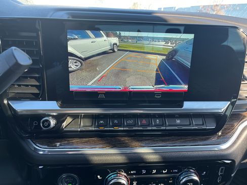 Used 2024 GMC Sierra 1500 Elevation image 58