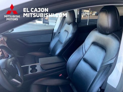 Used 2021 Tesla Model Y Long Range image 15