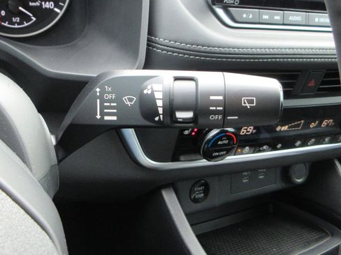 New 2026 Nissan Rogue SV w/ Cold Weather Package FWD image 18