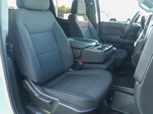 Used 2022 GMC Sierra 1500 Pro w/ Pro Value Package image 22