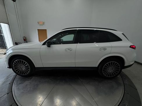 New 2026 Mercedes-Benz GLC 300 image 16