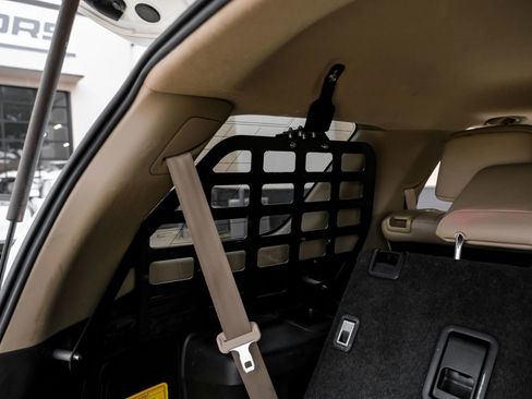 Used 2015 Toyota 4Runner Limited image 59