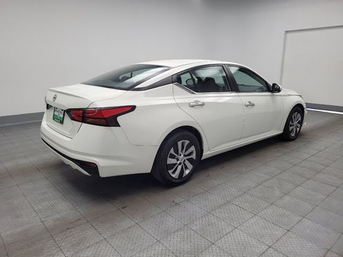 Used 2022 Nissan Altima 2.5 S FWD image 9