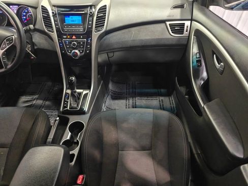 Used 2014 Hyundai Elantra GT FWD image 22