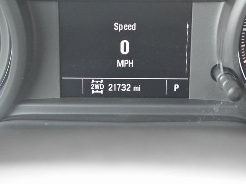 Used 2023 Chevrolet Silverado 1500 Custom image 13