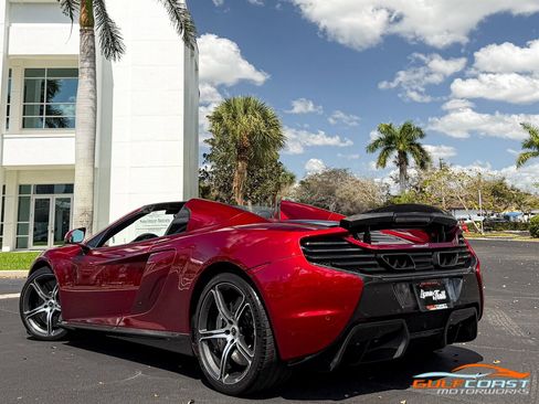 Used 2015 McLaren 650S Spider image 49