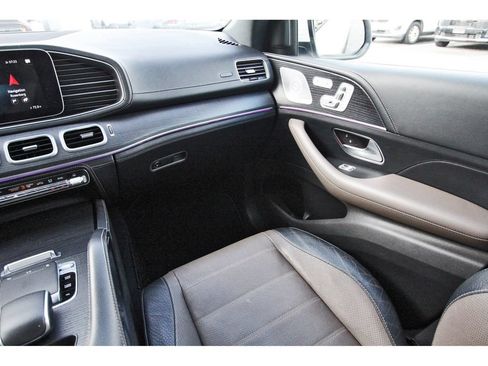 Used 2020 Mercedes-Benz GLE 350 4MATIC image 11