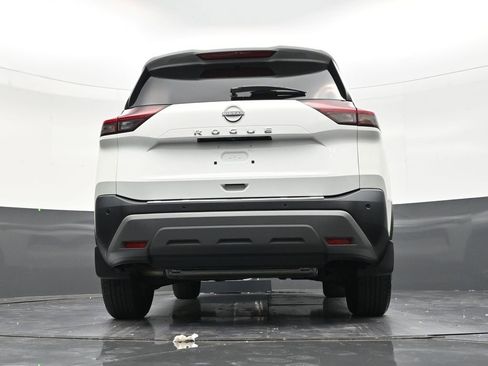 Used 2023 Nissan Rogue S FWD image 24
