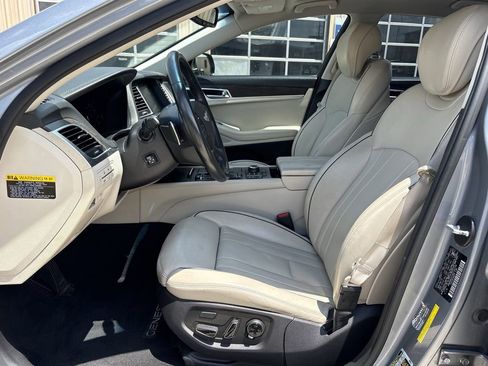 Used 2016 Hyundai Genesis 3.8 w/ Option Group 04 RWD image 12