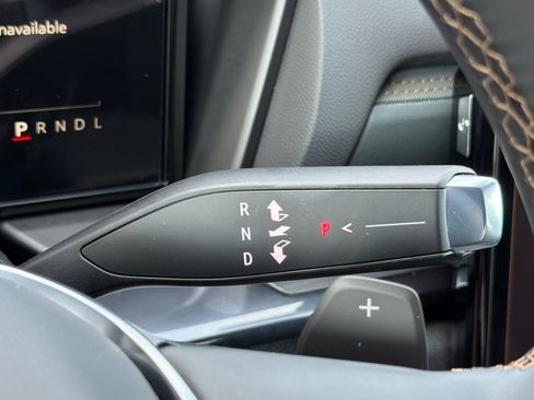 New 2026 GMC Terrain AT4 w/ LPO, Black Badging Package AWD/4WD image 19