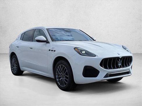 Used 2024 Maserati Grecale GT AWD/4WD image 3