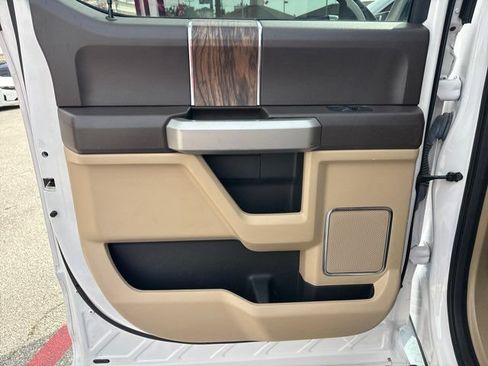 Used 2018 Ford F150 Lariat RWD image 24