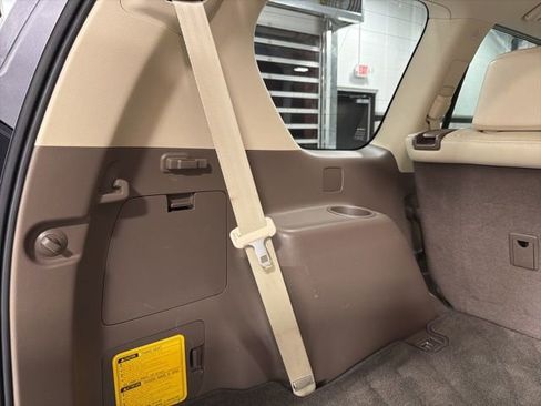 Used 2019 Lexus GX 460 Premium w/ Premium Package image 37