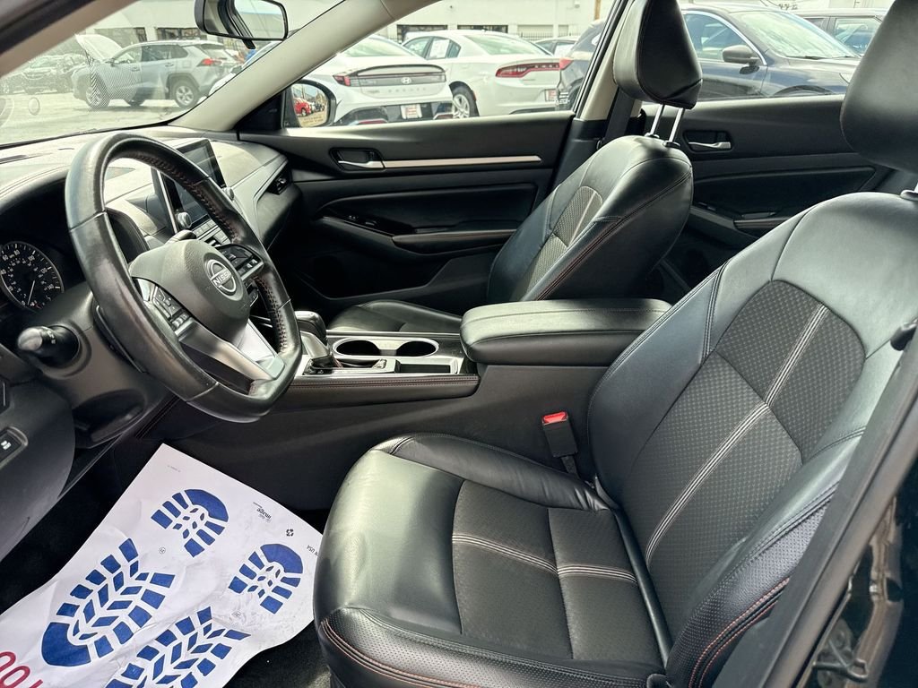 Used 2024 Nissan Altima 2.5 SR FWD image 60