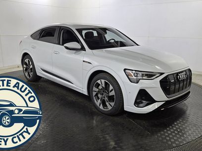 Used 2022 Audi e-tron Premium w/ Convenience Plus Package