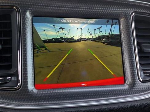 Used 2019 Dodge Challenger SRT Hellcat Redeye image 14