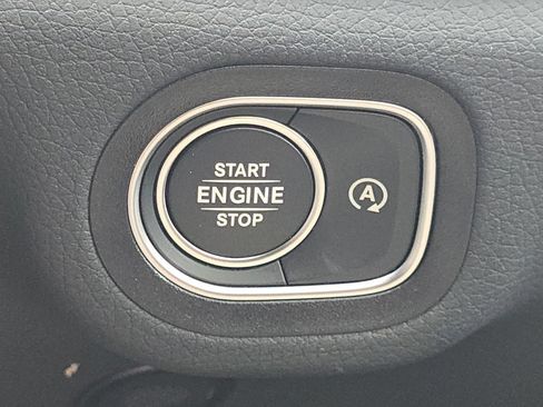 Certified 2026 Mercedes-Benz GLE 350 4MATIC image 40