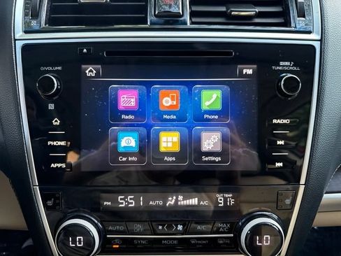 Used 2018 Subaru Outback 2.5i Limited w/ Popular Package #2 AWD/4WD image 17