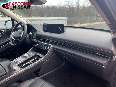 Used 2024 Genesis GV80 2.5T image 41