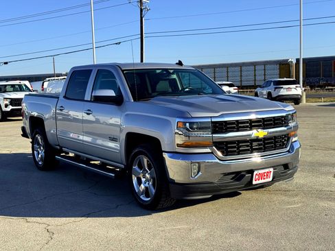Used 2017 Chevrolet Silverado 1500 LT w/ Texas Edition image 4